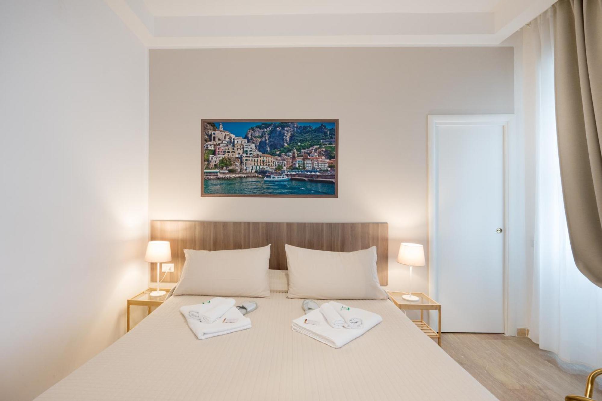 Panoramic Rooms Salerno Exterior foto