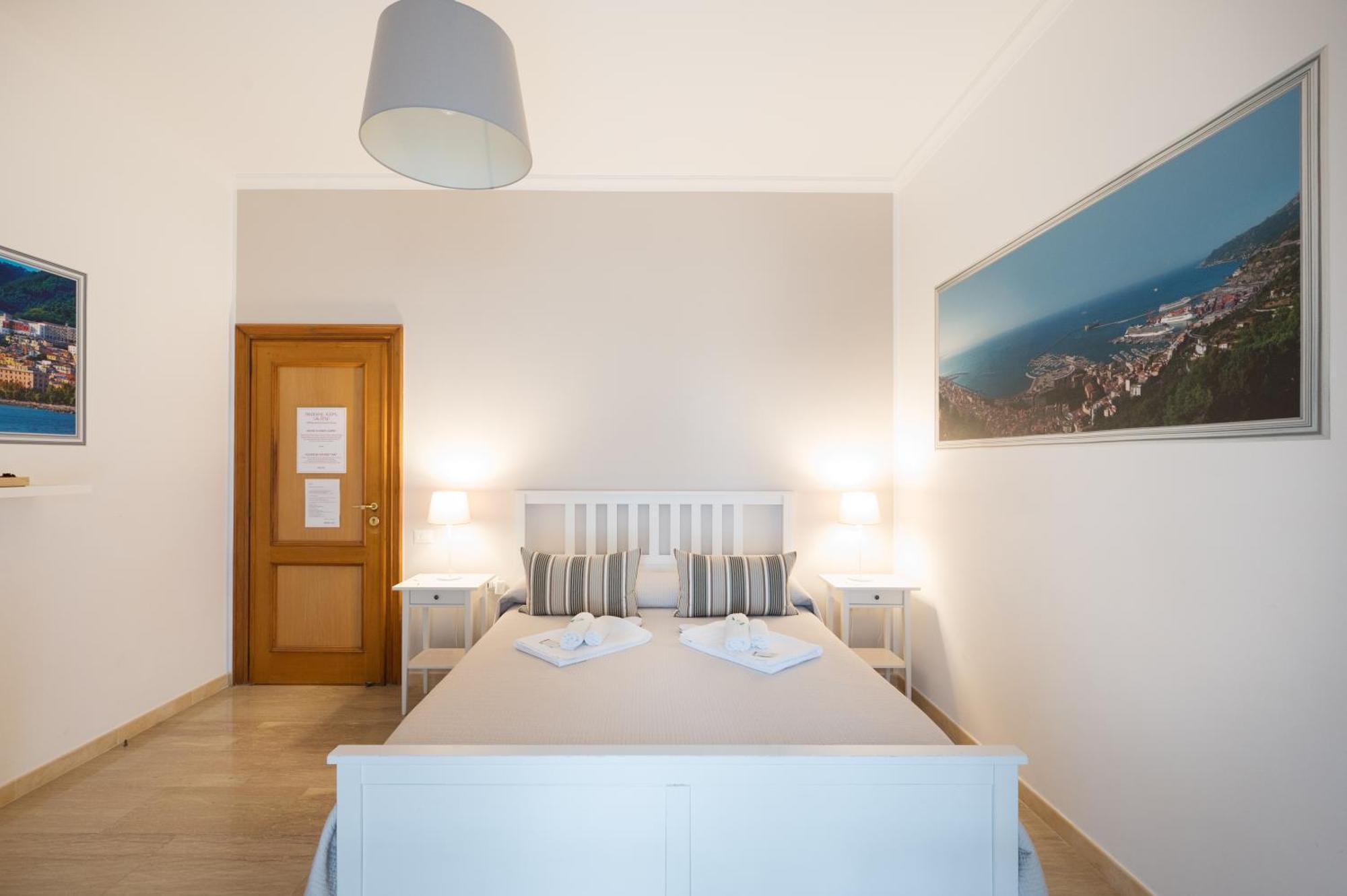 Panoramic Rooms Salerno Exterior foto